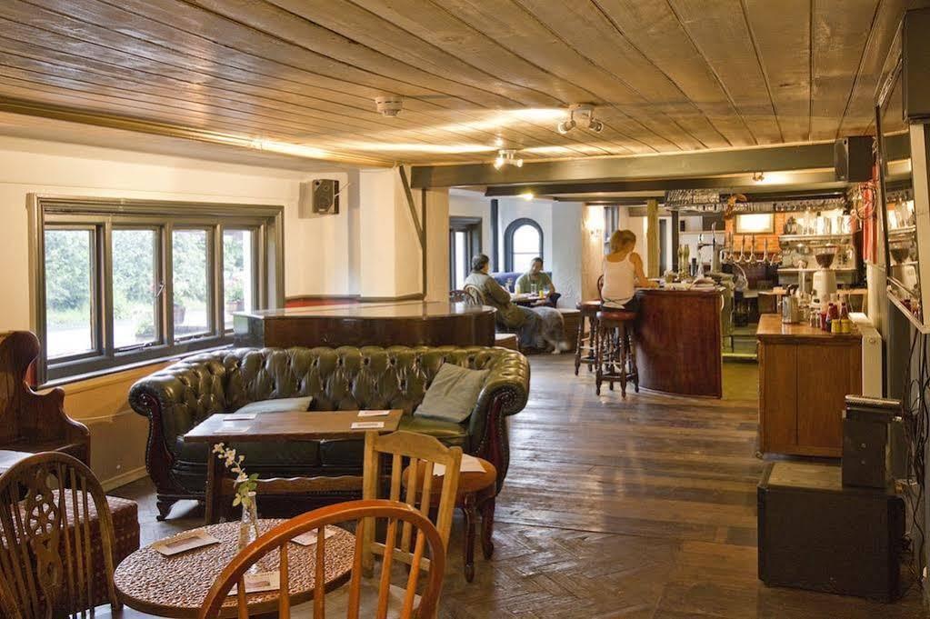 The May Garland Inn Hellingly Экстерьер фото