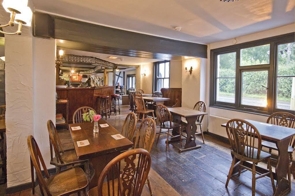 The May Garland Inn Hellingly Экстерьер фото